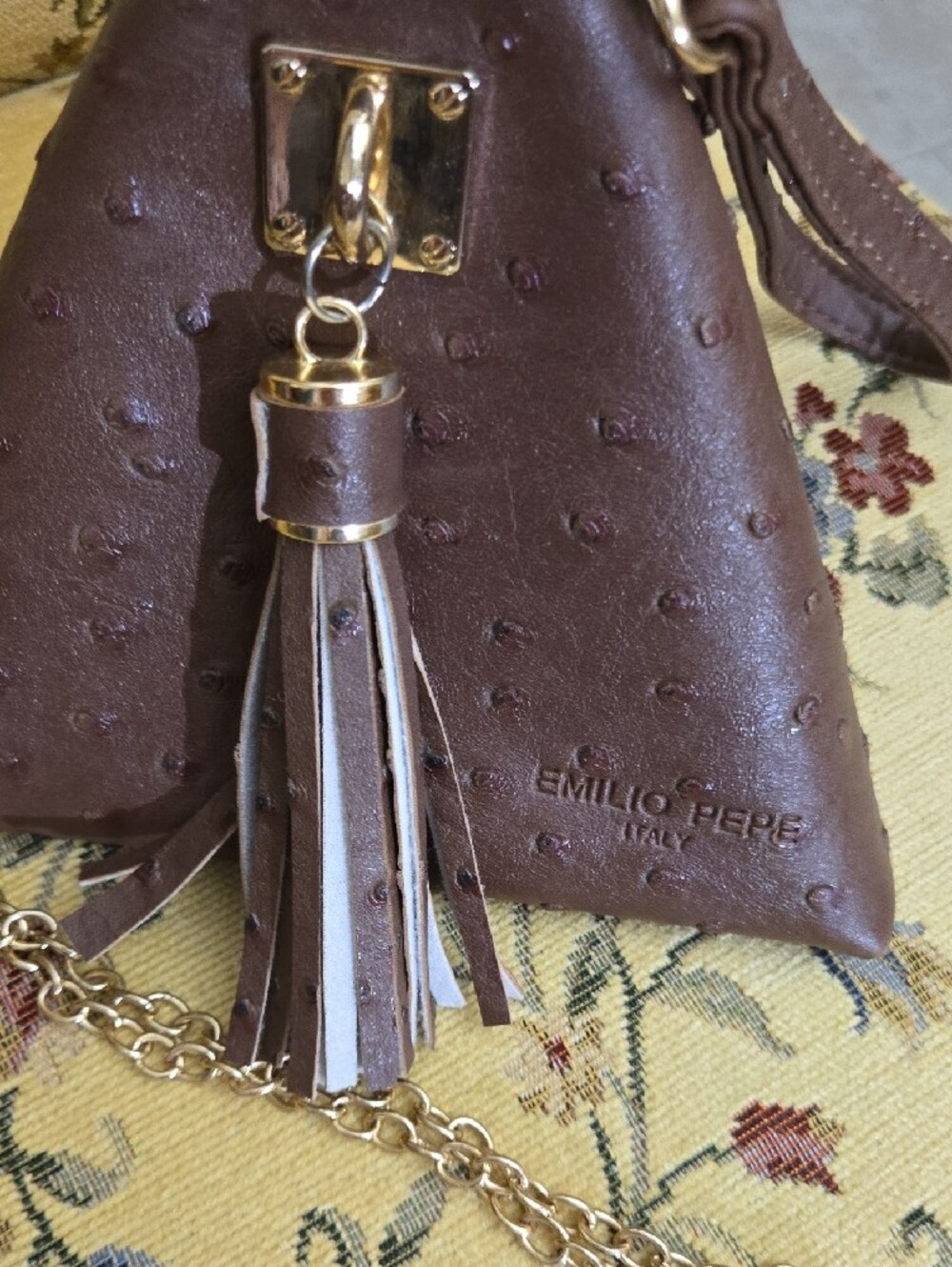 Emilio Pepe  Leather Pyramid Wristlet with Tassel And Cross Body Chain NWOT - Picture 6 of 7